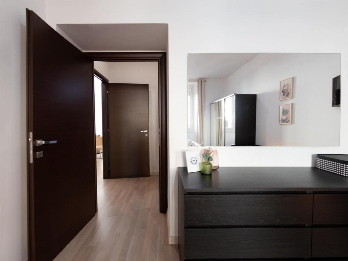 The Best Rent - Spacious Apartment Near Roma Termini Station 外观 照片